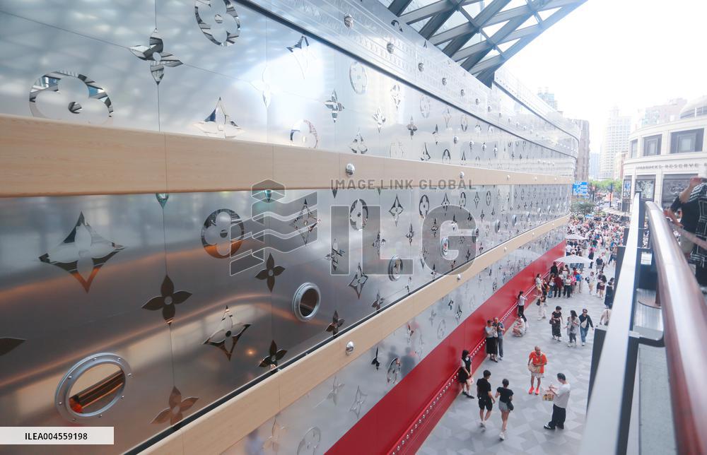 LV Wheel-shaped Building in Shanghai