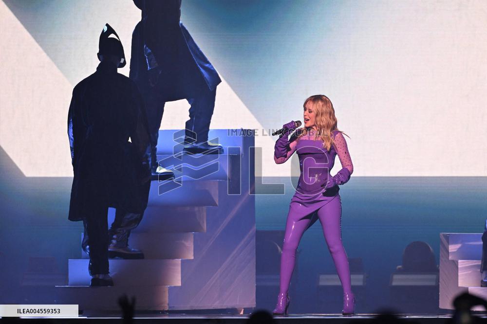 Kylie Minogue Performs At The Accor Arena - Paris