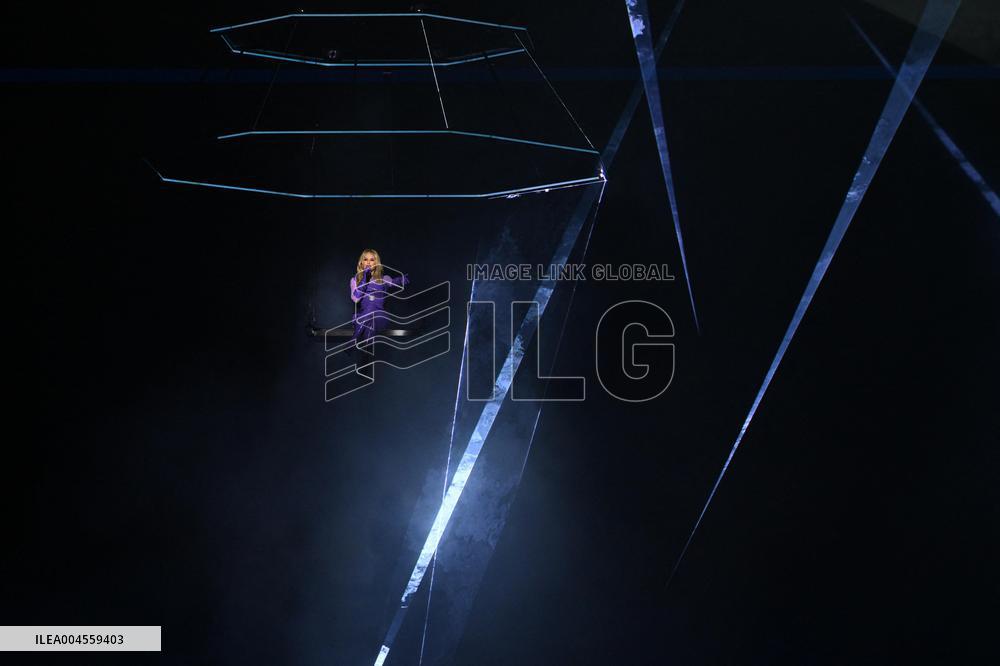 Kylie Minogue Performs At The Accor Arena - Paris