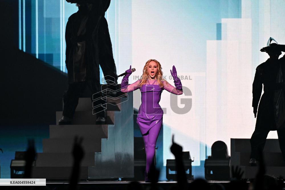 Kylie Minogue Performs At The Accor Arena - Paris