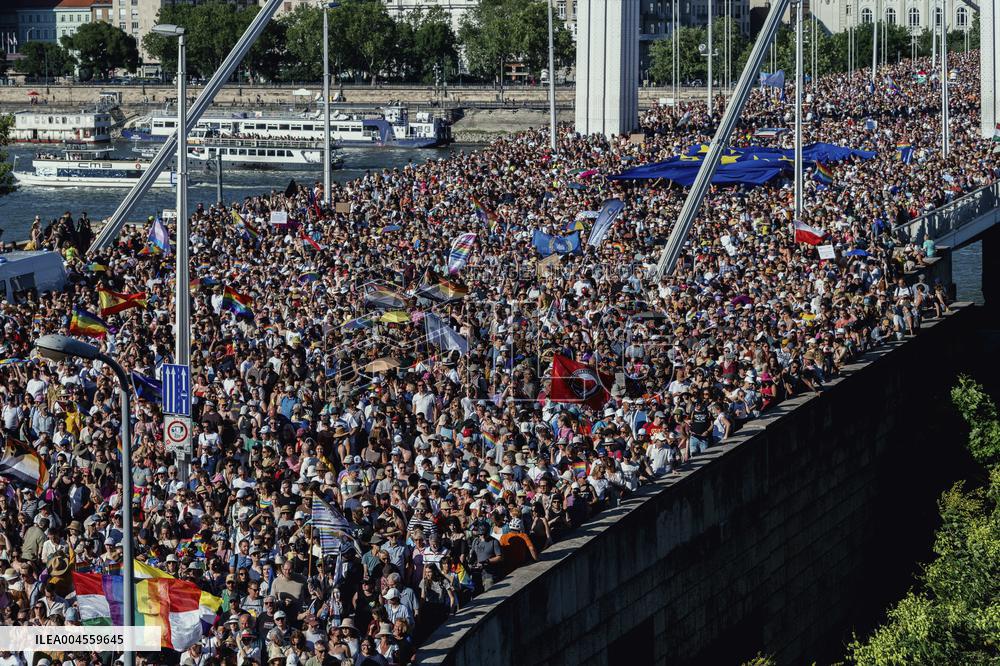 Hundreds of Thousands Take Part in The Banned Pride March - Budapest