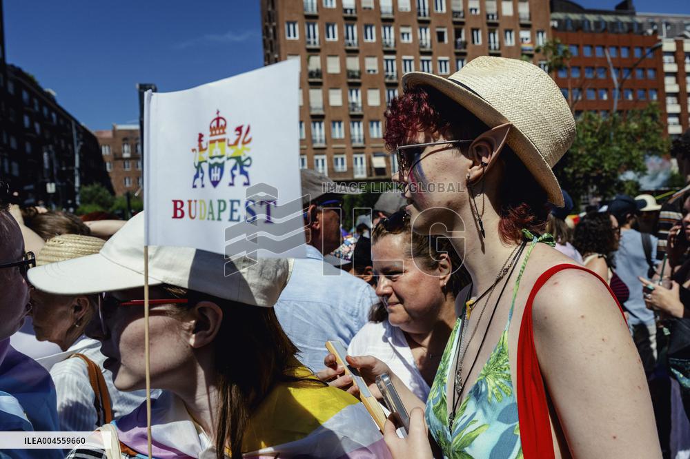 Hundreds of Thousands Take Part in The Banned Pride March - Budapest