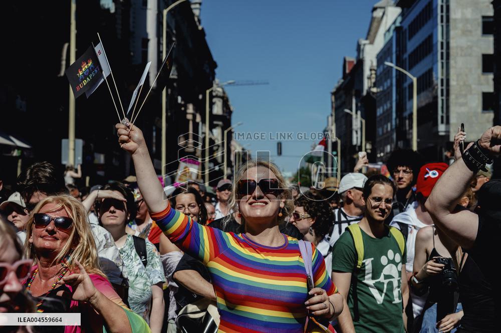 Hundreds of Thousands Take Part in The Banned Pride March - Budapest