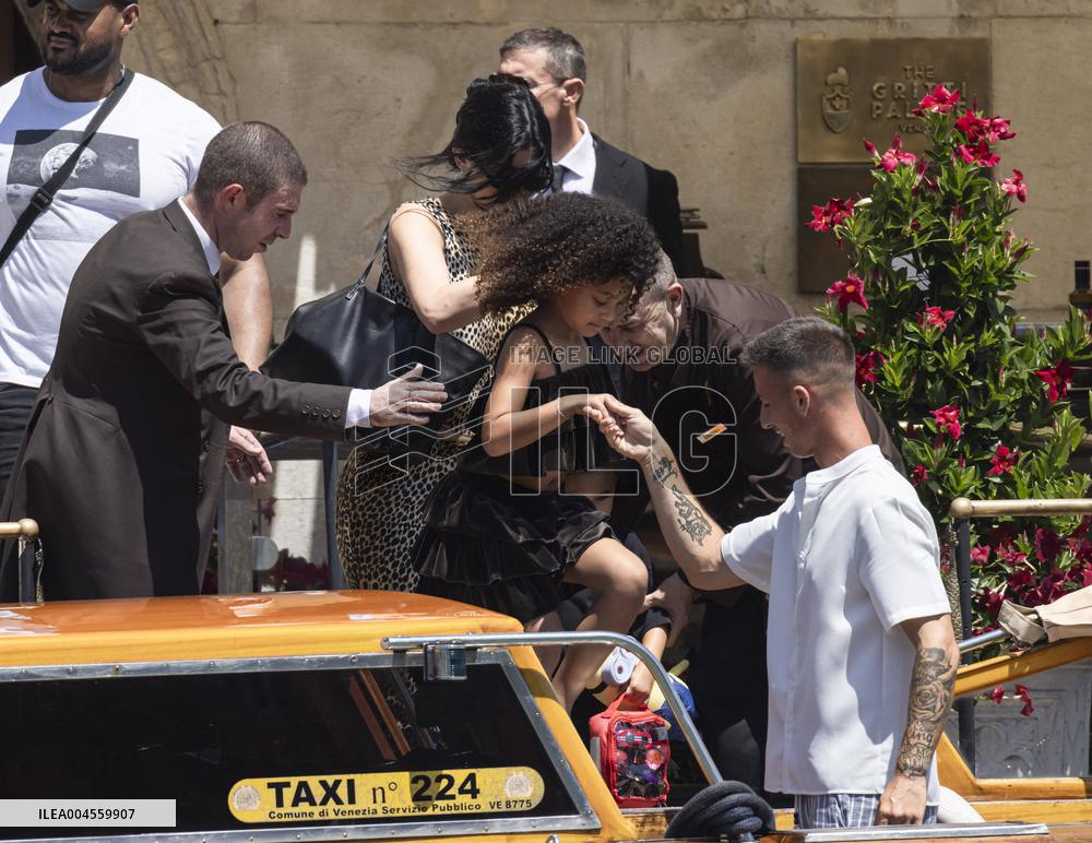 Kylie Jenner leaves Gritti Hotel after the wedding of Jeff Bezos - Venice