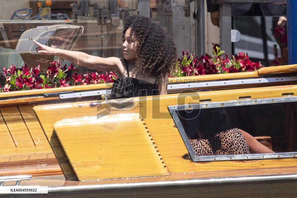 Kylie Jenner leaves Gritti Hotel after the wedding of Jeff Bezos - Venice