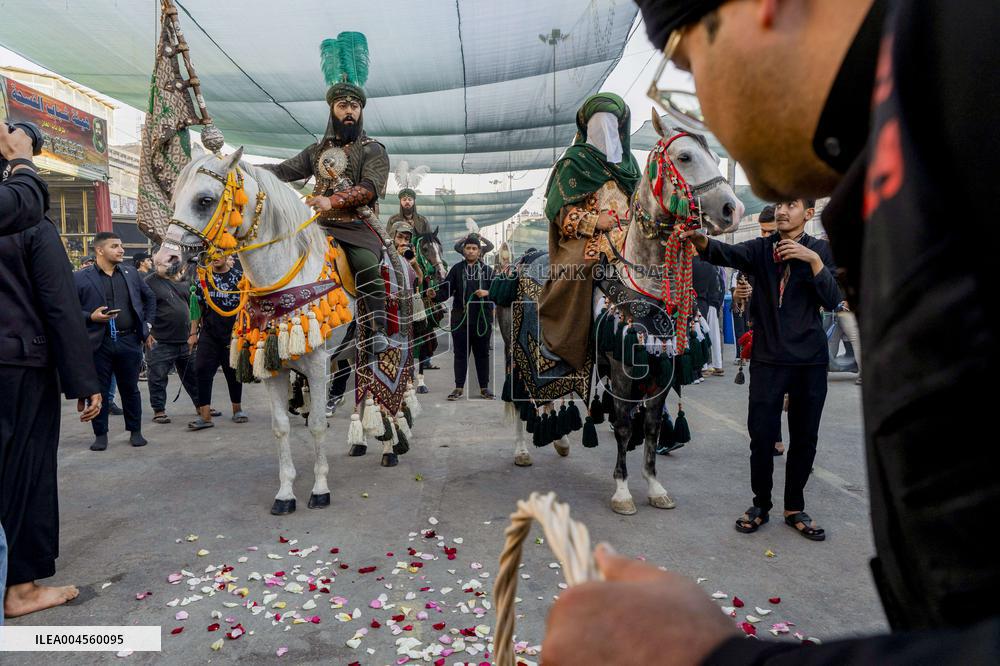 Chabieh and Hasina Procession in Karbala - Iraq