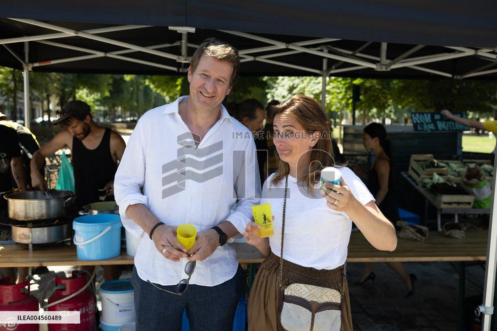 Farmers banquet against the Duplomb law - Paris