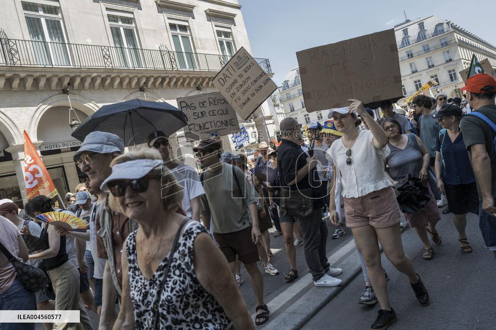 French Public Broadcasting On Strike - Paris