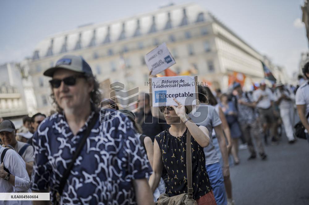French Public Broadcasting On Strike - Paris