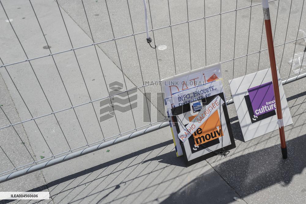 French Public Broadcasting On Strike - Paris