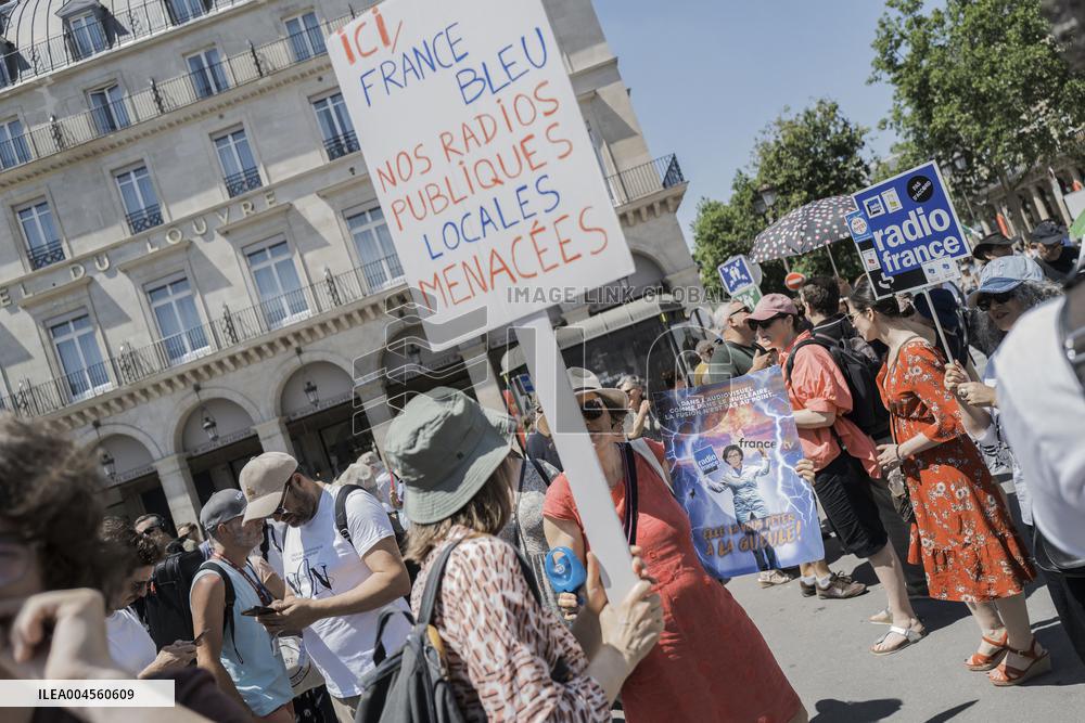 French Public Broadcasting On Strike - Paris