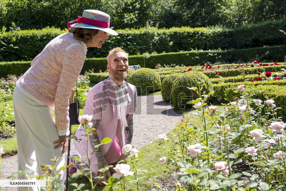 SOLID ALLOTMENT EXHIBITION