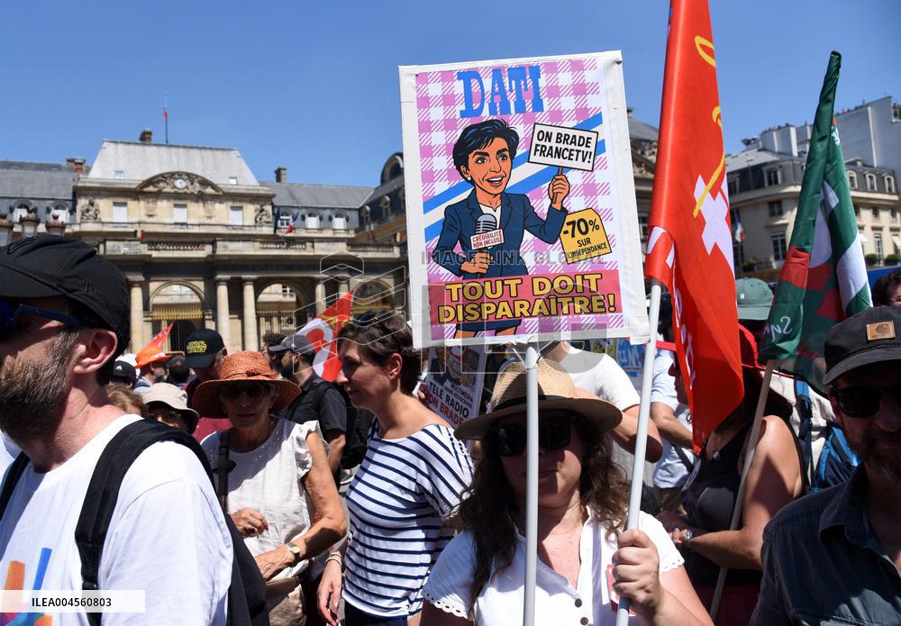 French Public Broadcasting On Strike - Paris