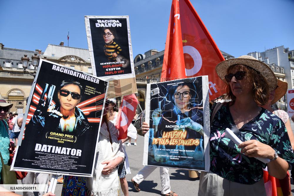 French Public Broadcasting On Strike - Paris