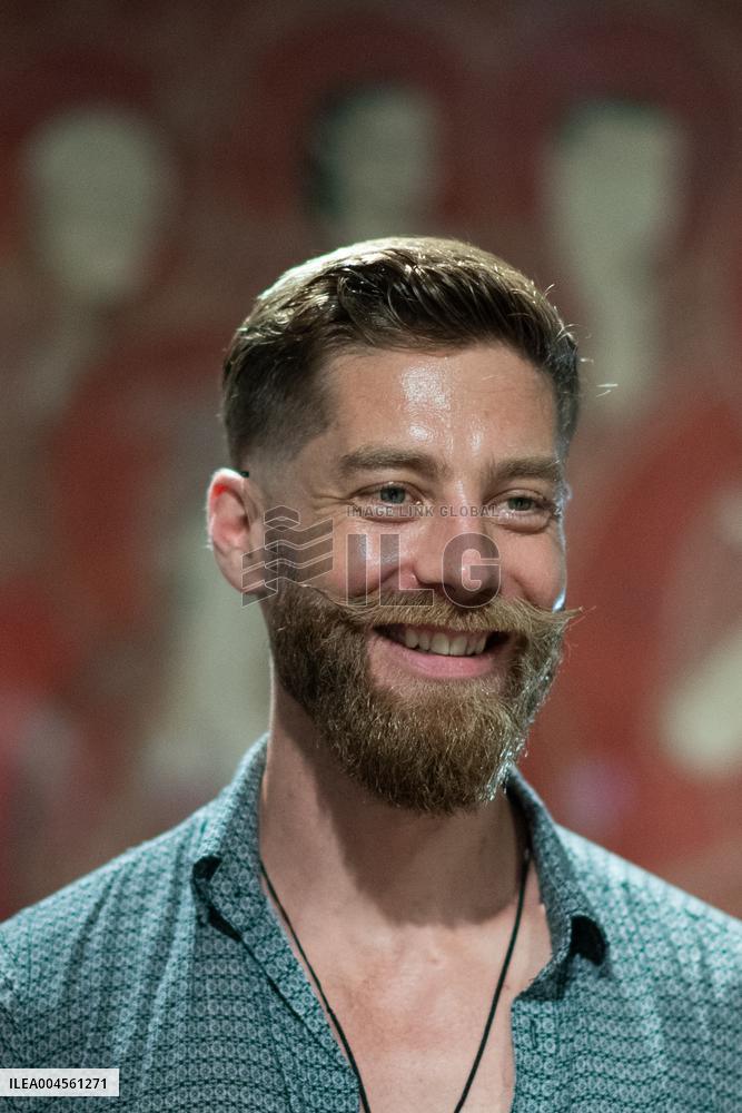 Silent Encounter Musee Guimet