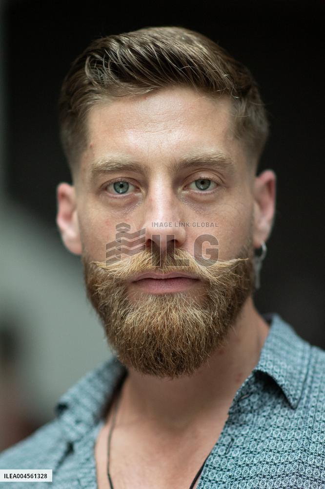 Silent Encounter Musee Guimet