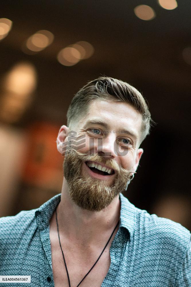 Silent Encounter Musee Guimet