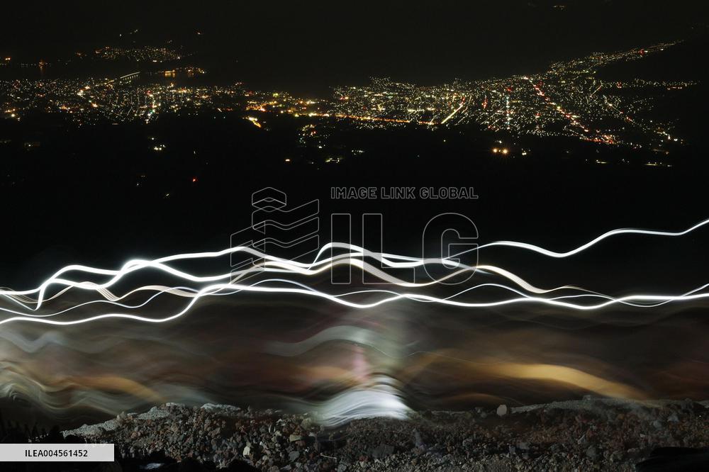 Mt. Fuji climbing season begins