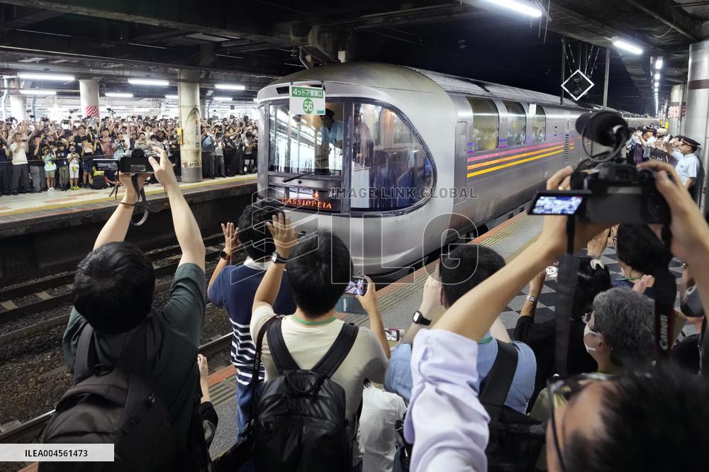 Luxury train Cassiopeia's last run