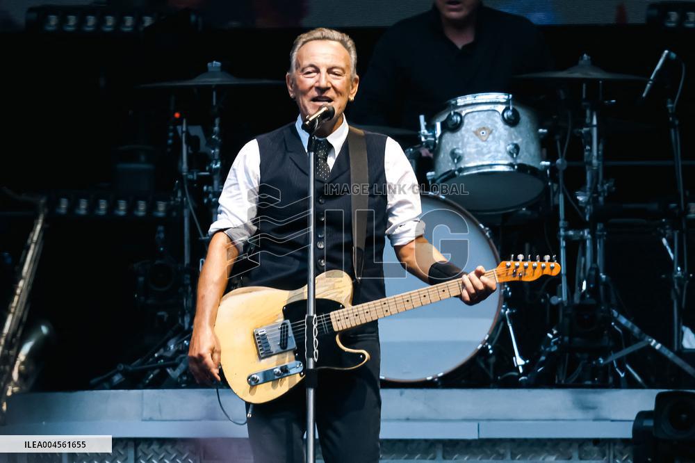 Bruce Springsteen In Concert - Milan