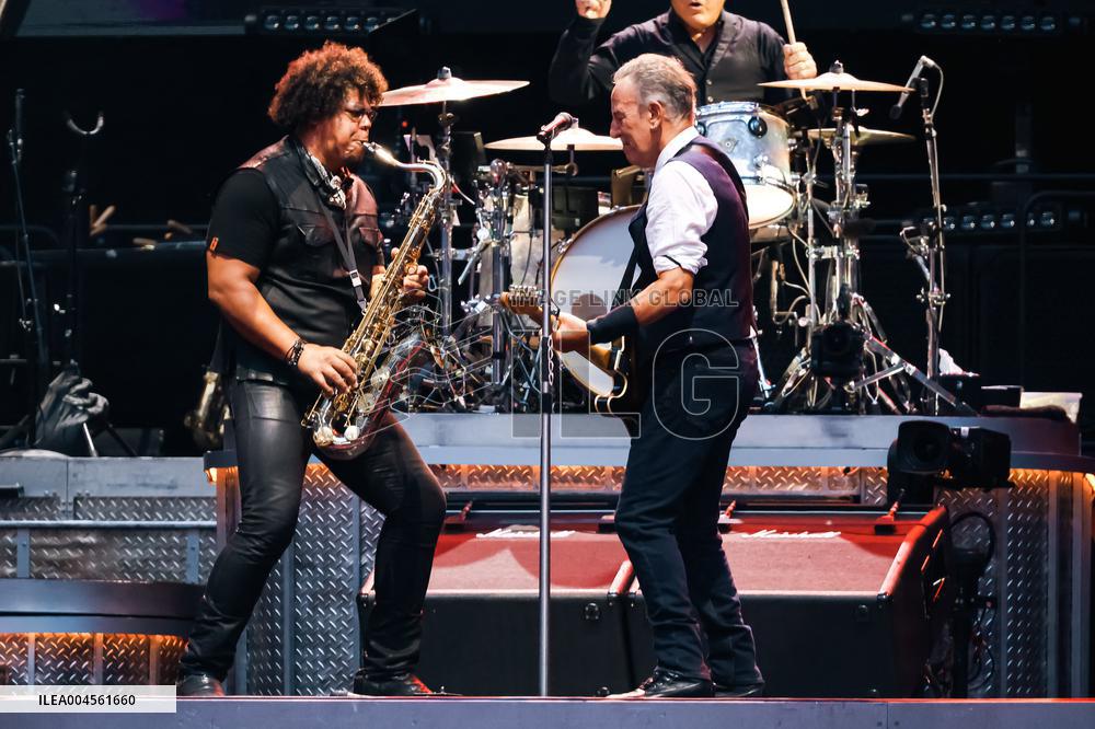 Bruce Springsteen In Concert - Milan
