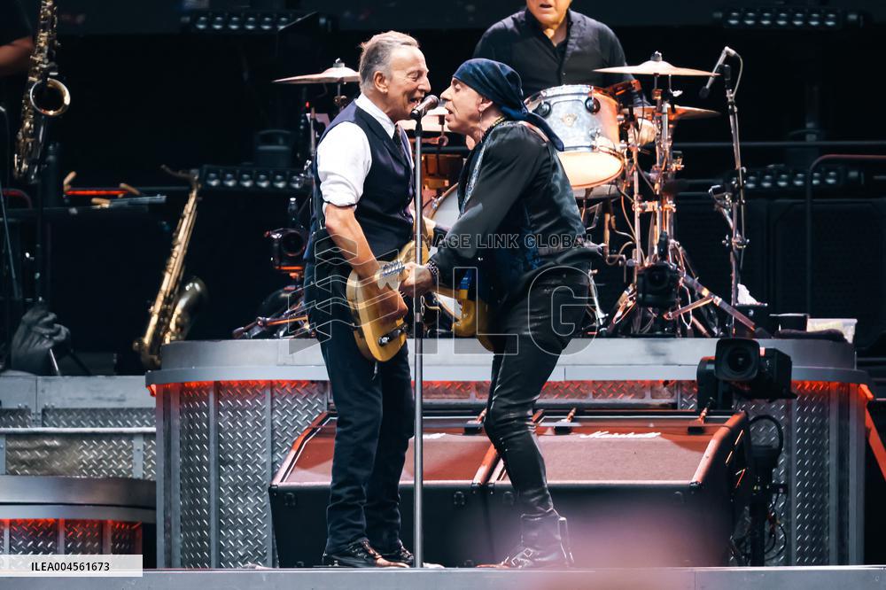 Bruce Springsteen In Concert - Milan