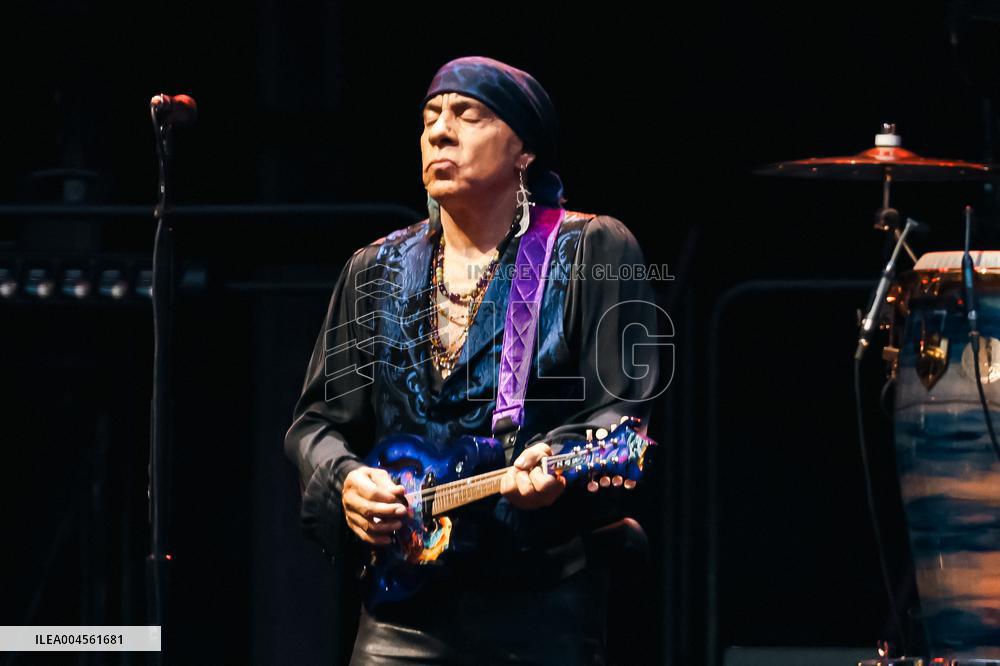 Bruce Springsteen In Concert - Milan