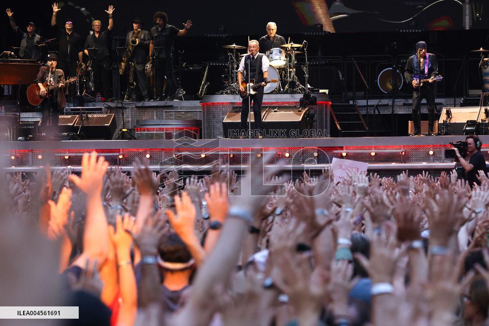 Bruce Springsteen In Concert - Milan