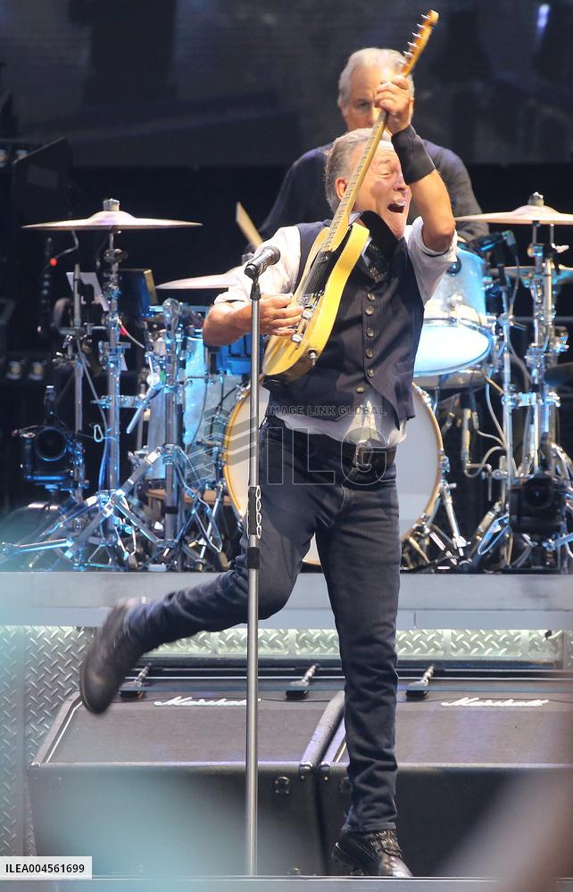 Bruce Springsteen In Concert - Milan