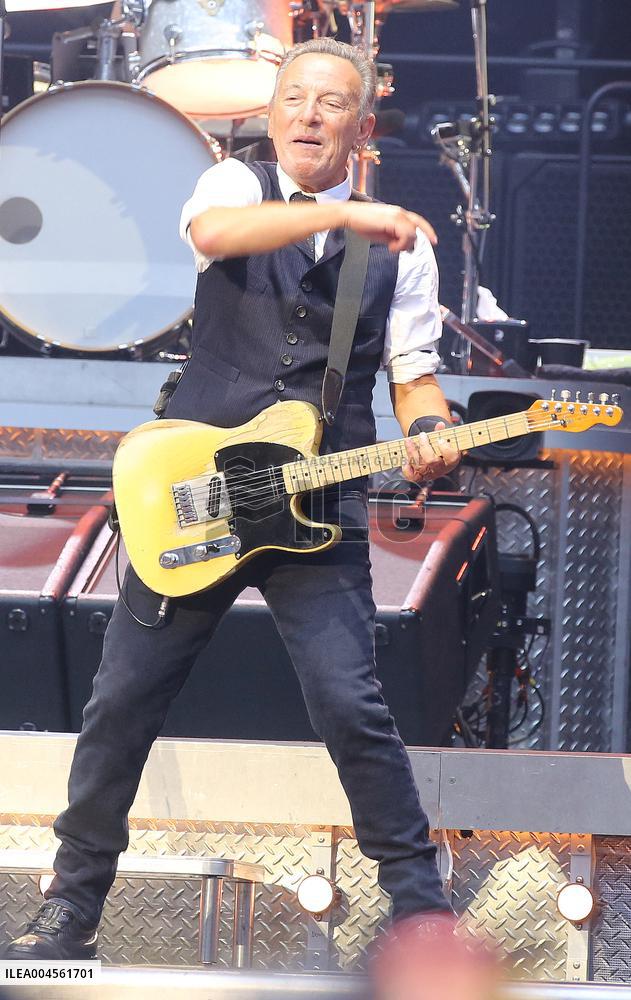 Bruce Springsteen In Concert - Milan