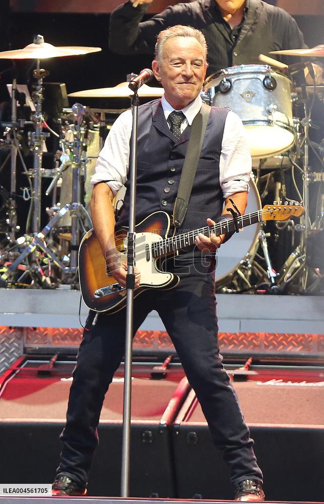 Bruce Springsteen In Concert - Milan