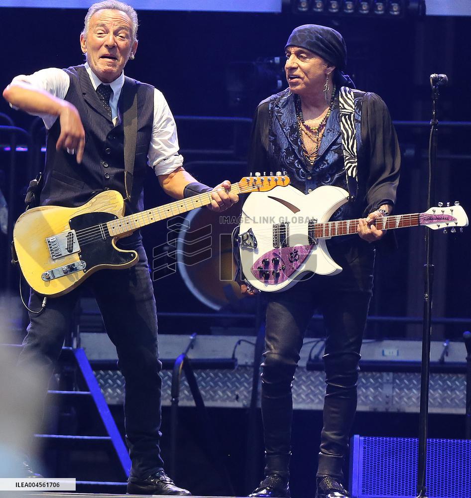 Bruce Springsteen In Concert - Milan