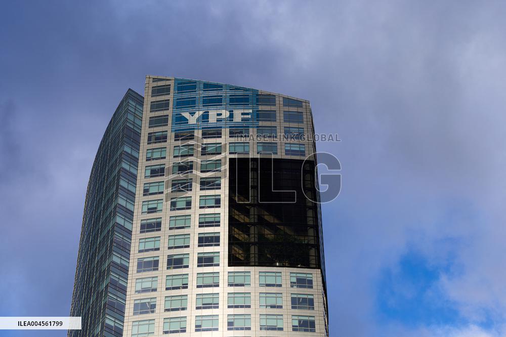 Argentina to Appeal U.S. Court Order to Transfer 51 % of YPF Shares