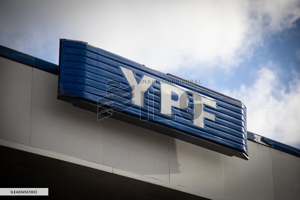 Argentina to Appeal U.S. Court Order to Transfer 51 % of YPF Shares