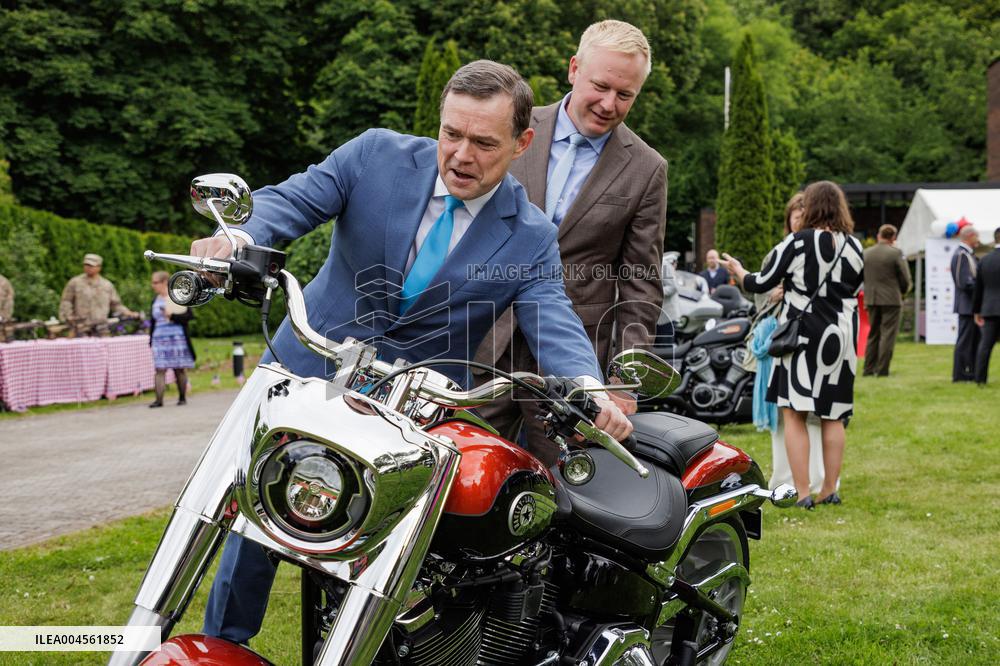 US EmbassyÂ´s reception