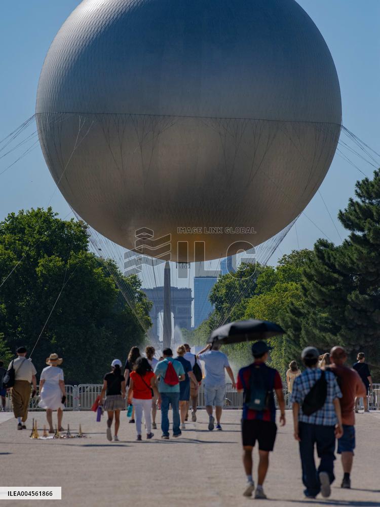 Olympic Flame Returns to Tuileries Garden in New Display - Paris