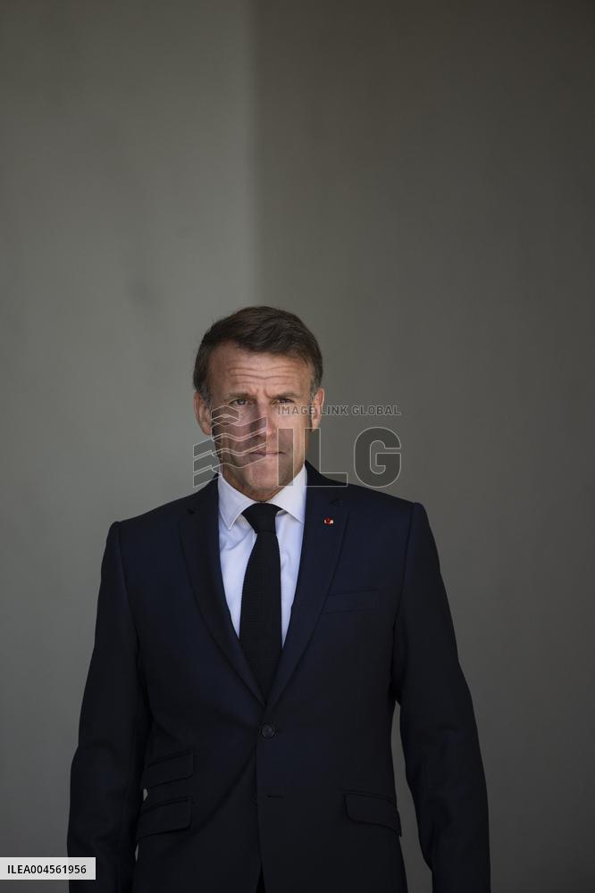 Emmanuel Macron Welcomes Swiss President Karin Keller-Sutter - Paris