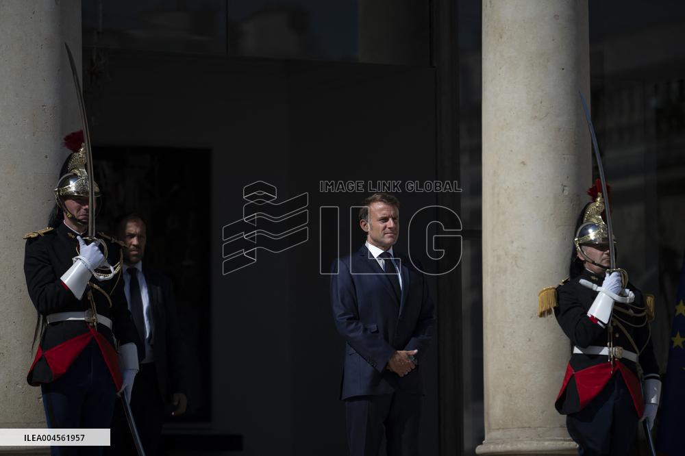 Emmanuel Macron Welcomes Swiss President Karin Keller-Sutter - Paris