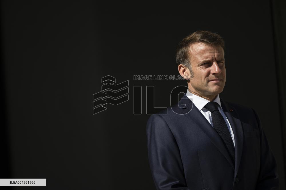 Emmanuel Macron Welcomes Swiss President Karin Keller-Sutter - Paris