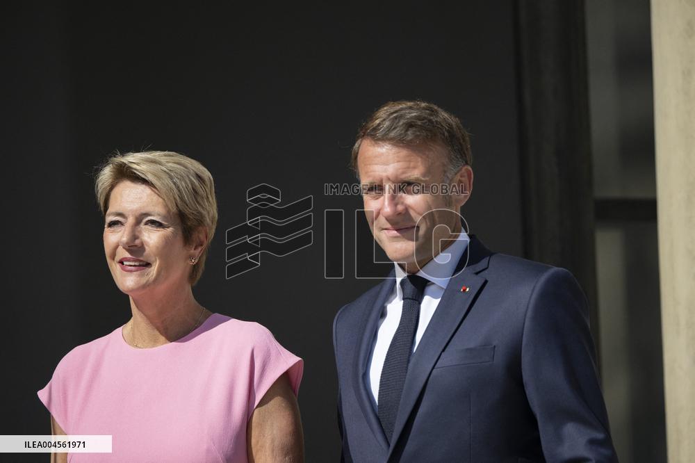 Emmanuel Macron Welcomes Swiss President Karin Keller-Sutter - Paris