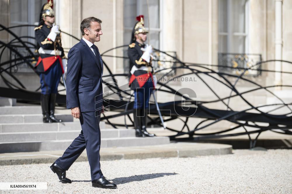 Emmanuel Macron Welcomes Swiss President Karin Keller-Sutter - Paris