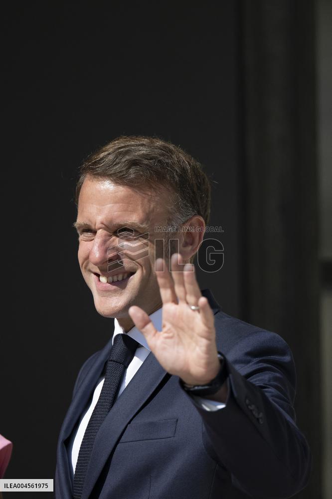 Emmanuel Macron Welcomes Swiss President Karin Keller-Sutter - Paris