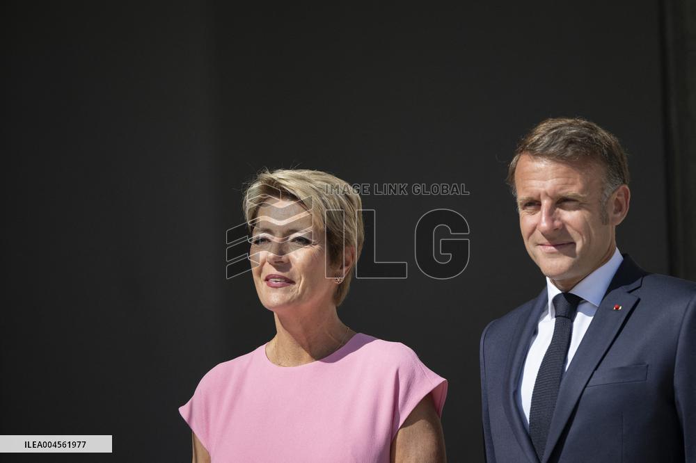 Emmanuel Macron Welcomes Swiss President Karin Keller-Sutter - Paris