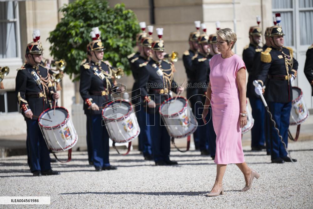 Emmanuel Macron Welcomes Swiss President Karin Keller-Sutter - Paris