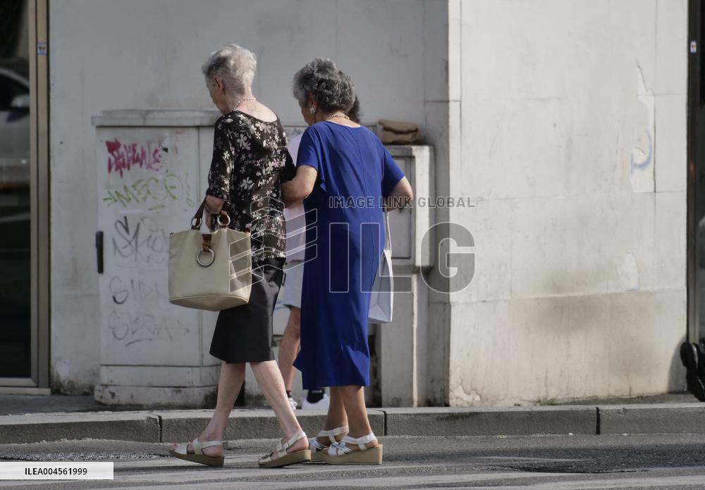 Illustration - Summer Loneliness - Bergamo
