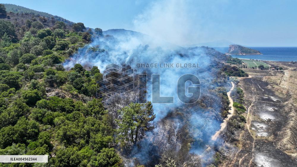 Izmir Wildfires 50 Thousand People Evacuated - Turkey