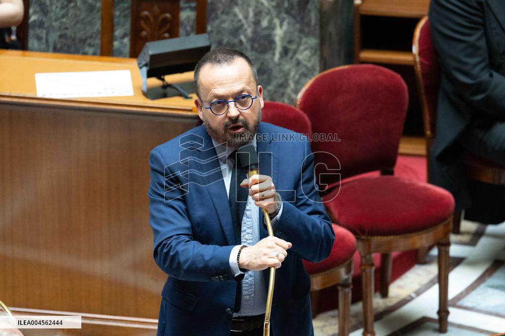 Questions to the government at the National Assembly - Paris RL