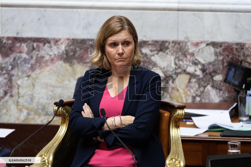 Examination of a PS motion of no confidence against the French prime minister - Paris RL