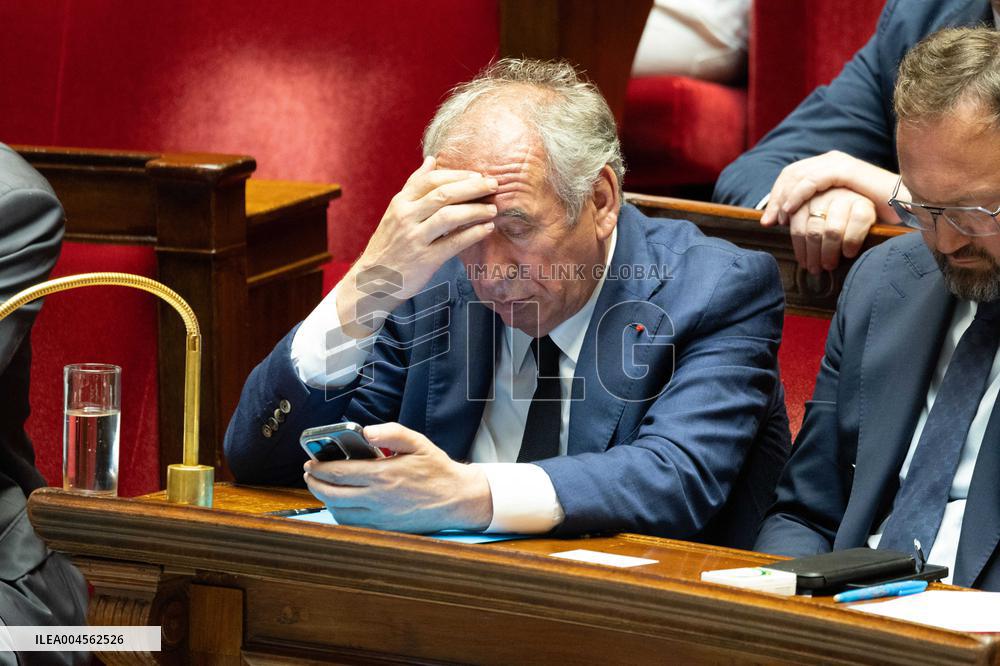 Examination of a PS motion of no confidence against the French prime minister - Paris RL