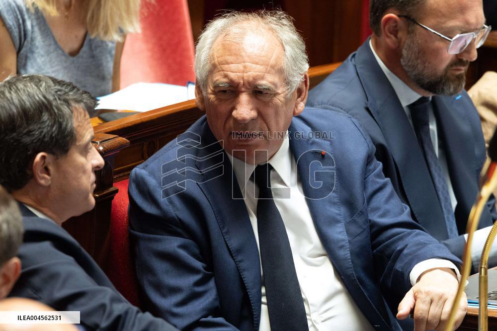 Questions to the government at the National Assembly - Paris RL